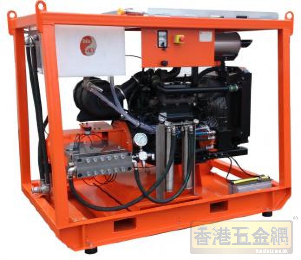 (DEN JET香港總代理)DEN JET CD160 Series 柴油機 系列 超高壓清洗機 可作用途於 通渠機 表面 清洗-牆壁 牆壁 牆面 船 船身 石屎清洗 上